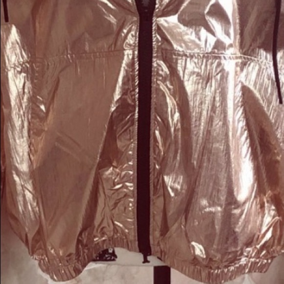 LG AVAILABLE ELODIE CHIC METALLIC WINDBREAKER NWT - Picture 5 of 5